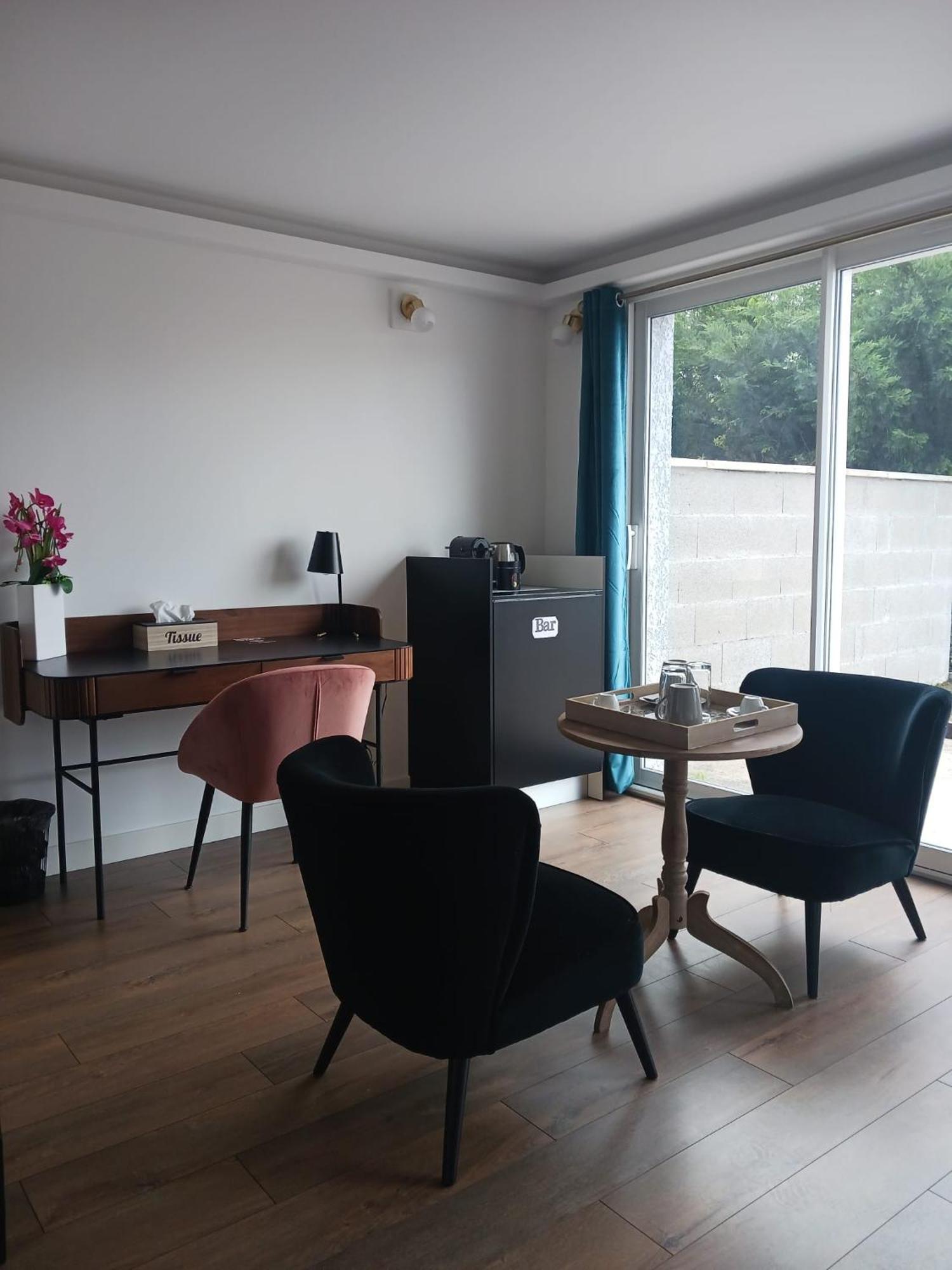 빌라-레-동브 Touraco B&B 외부 사진